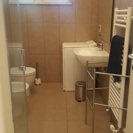 Bellani 2 Apartman *